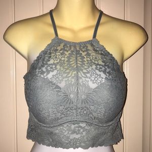 4/$10 item🤑 PINK Small the underwire lace padded bra in very good condition